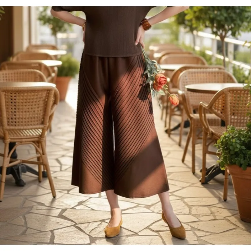 

Плиссированные брюки Miyake, новинка весны 2026, высококачественная одежда со складками Miyake, свободные повседневные универсальные брюки с девятью точками для поездок на работу