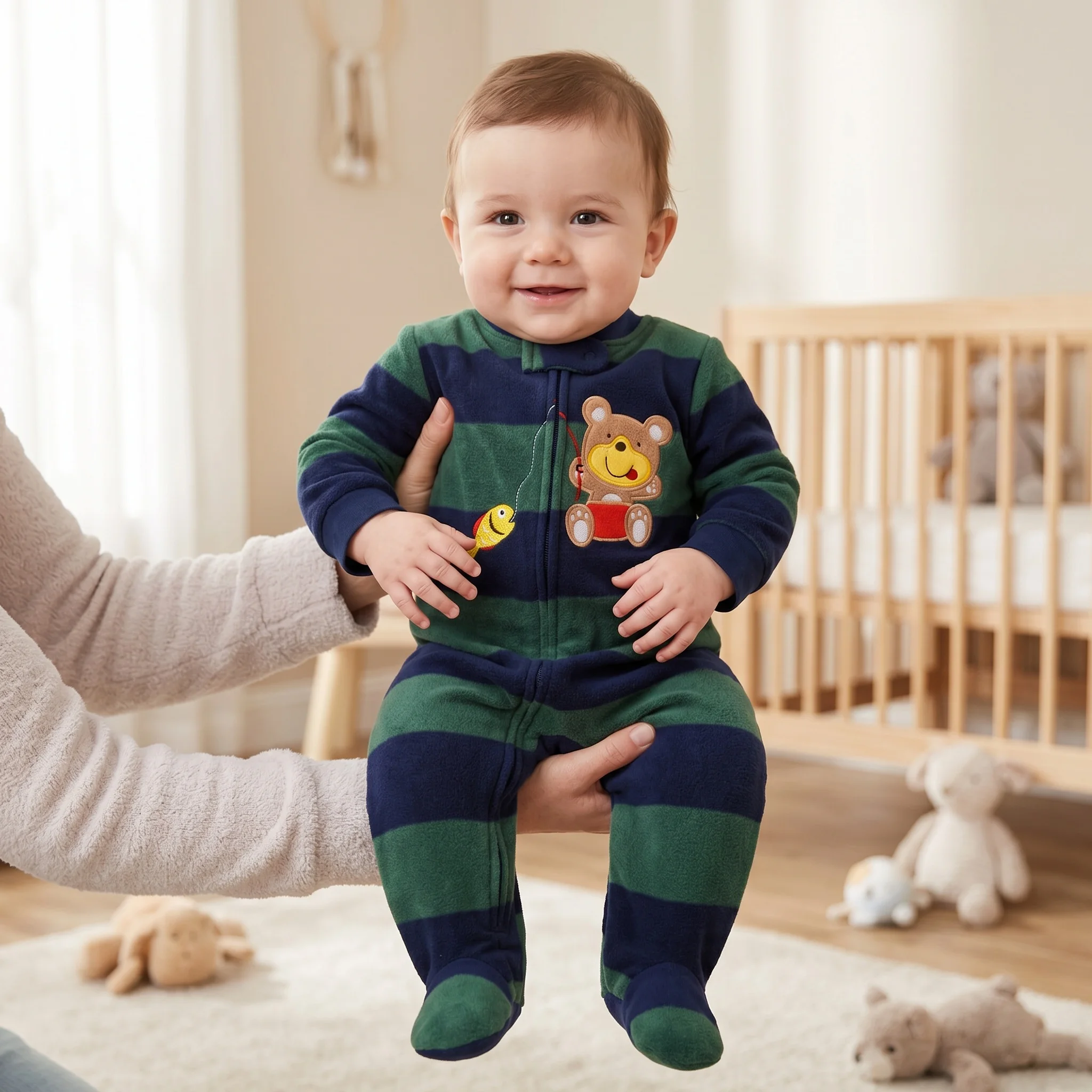 Baby-Strampler für Jungen aus Polar-Fleece mit Füßlingen, gestreift, mit Cartoon-Motiv, süßer Tierstickerei, Reißverschluss, für Herbst und Winter, warme Babykleidung, 3–9 Monate. – Detail 5