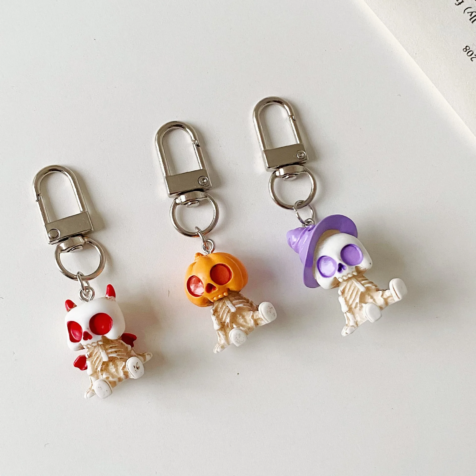 

skull keychain Skeleton Keyring Car Charms Gothic Horror Pendant Halloween Ghost Head Jewelry Couple Gift