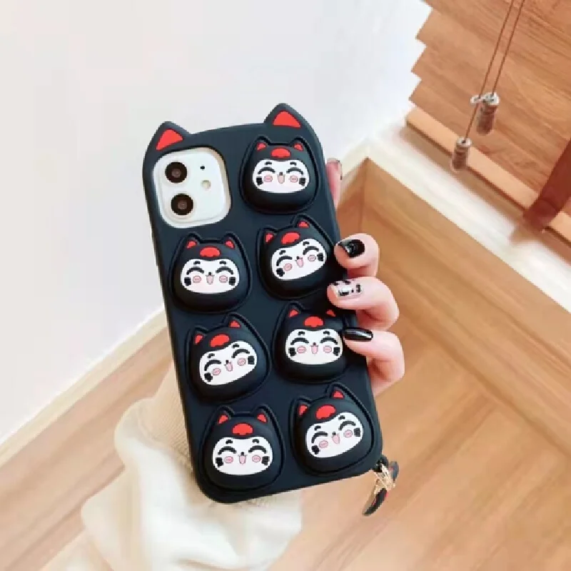 Couples apply decompression lucky cat New Year colors need to be noted for Apple 6-13PROMAX press cartoon cute XR silicone phone