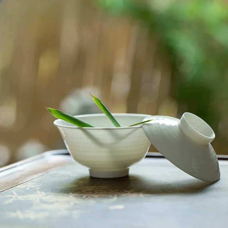 100ml White Porcelain Threaded Thin Tire Gaiwan Vintage Tea Tureen Tea Bowl With Lid Kit Tea Maker Cover Bowl Drinkware Ornament