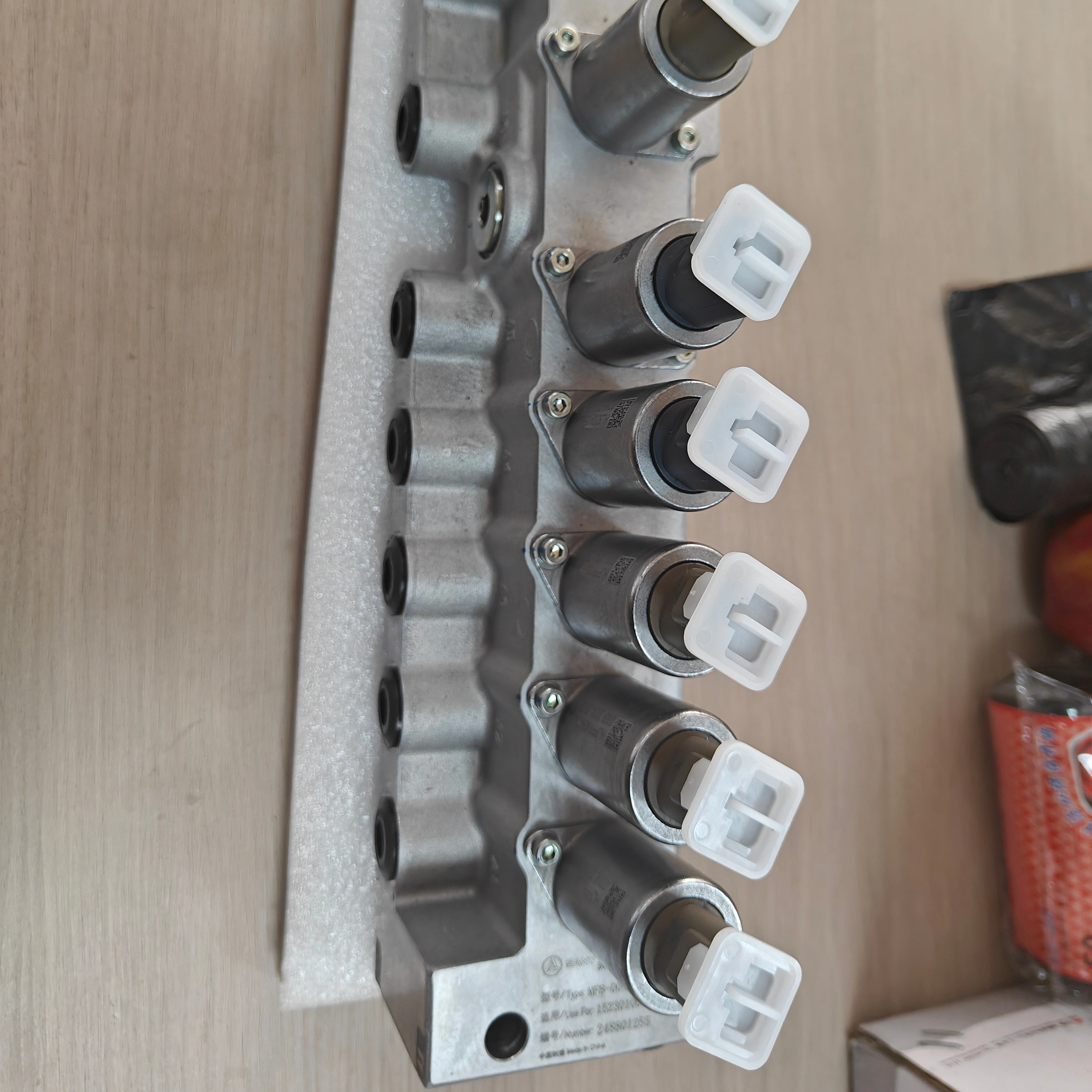 

High Quality for SY205C SY215 Sany Excavatotor Spare Parts Solenoid Valve Group Assembly 1013365 1017628 1017969