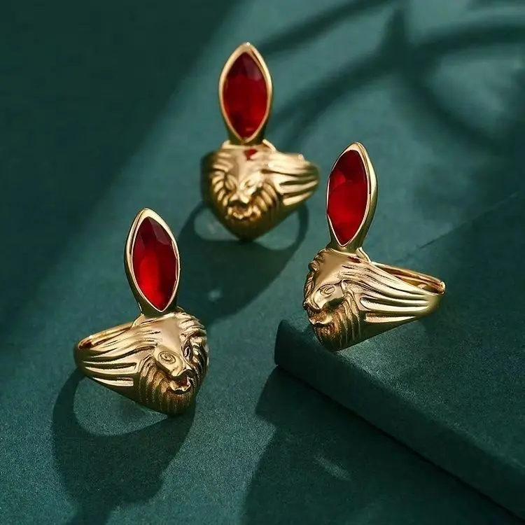 Ultraman Leo Ace Transformation Device Ring, Stylish
