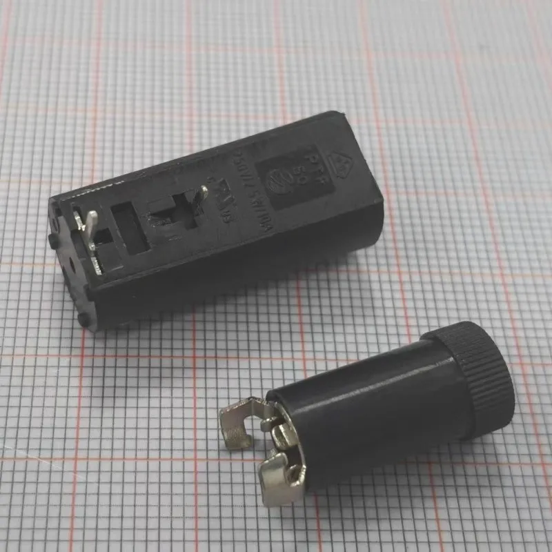 10Pcs/Lot Ptf-45 Pt-50 Ptf50 Ptf45 Fuse Holder 5X20 Horizontal/Vertical Environmentally Friendly Copper Pins Flame Retardant High Temperature Resistant Fuse Connector Base