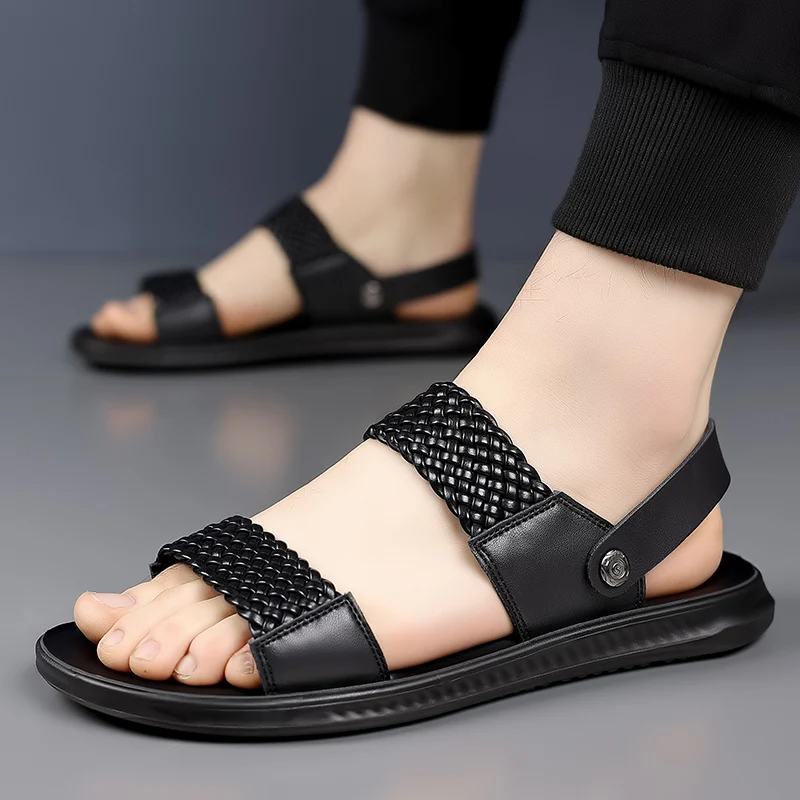 

Мужские стильные кожаные сандалии ручной работы, легкий дизайн, резиновая подошва, городская прогулочная обувь, модная мужская обувь без шнуровки
