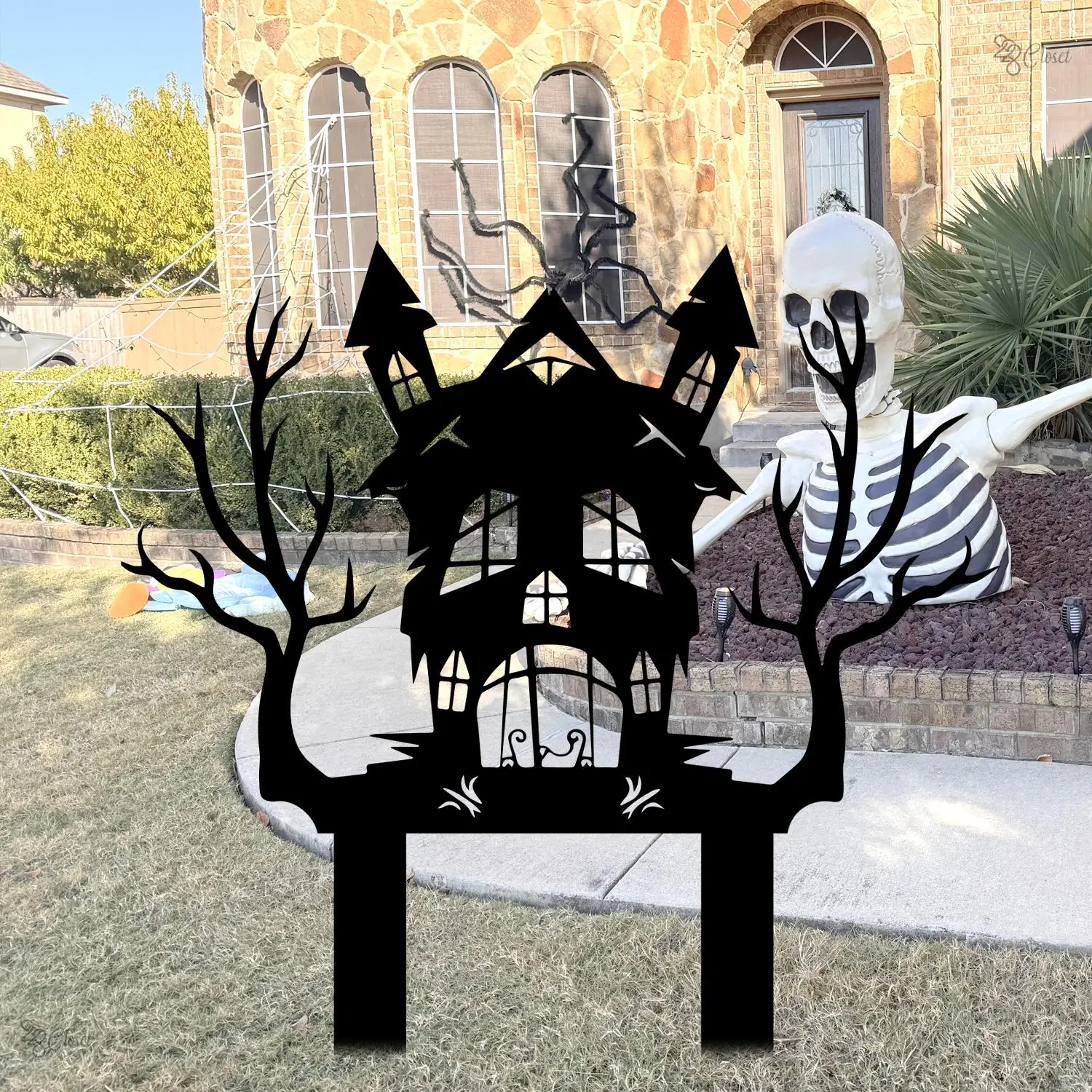 Haunted House Halloween Yard Sign Outdoor Lawn Decor Gift for Halloween Halloween Haunted House Garden Spooky haunted sign