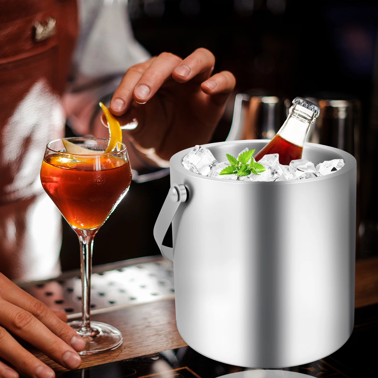 

Stainless Steel Ice Bucket Double Layer Insulated Ice Bucket Good Refrigeration Beverage Cooler Container Portable for Party
