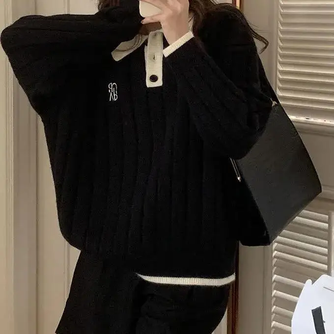 Autumn and winter new color block sweater for female students Korean style loose and versatile pullover knitted sweater trend