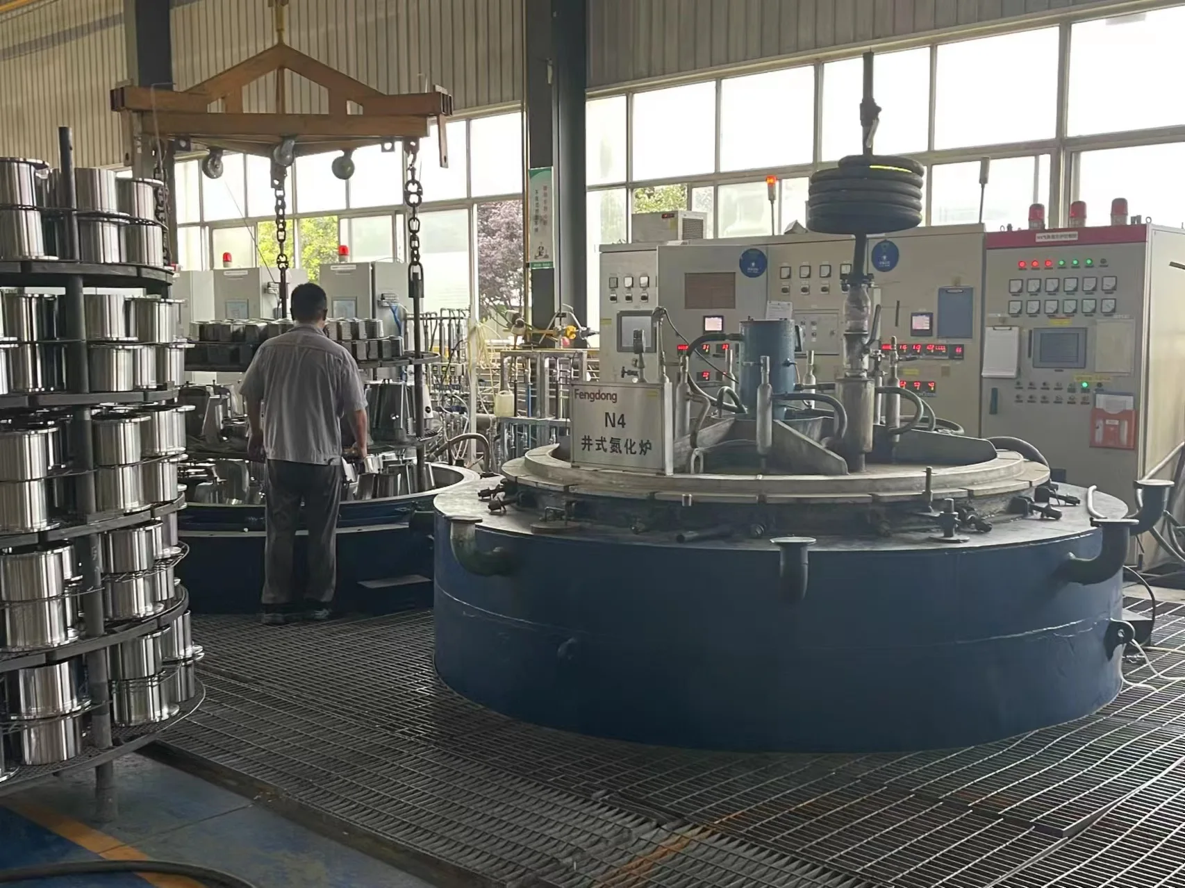 ตารางการเชื่อมเหล็ก 3 มิติตารางการเชื่อมแบบยืดหยุ่นโต๊ะจิ๊กสถานีบัดกรีจีน