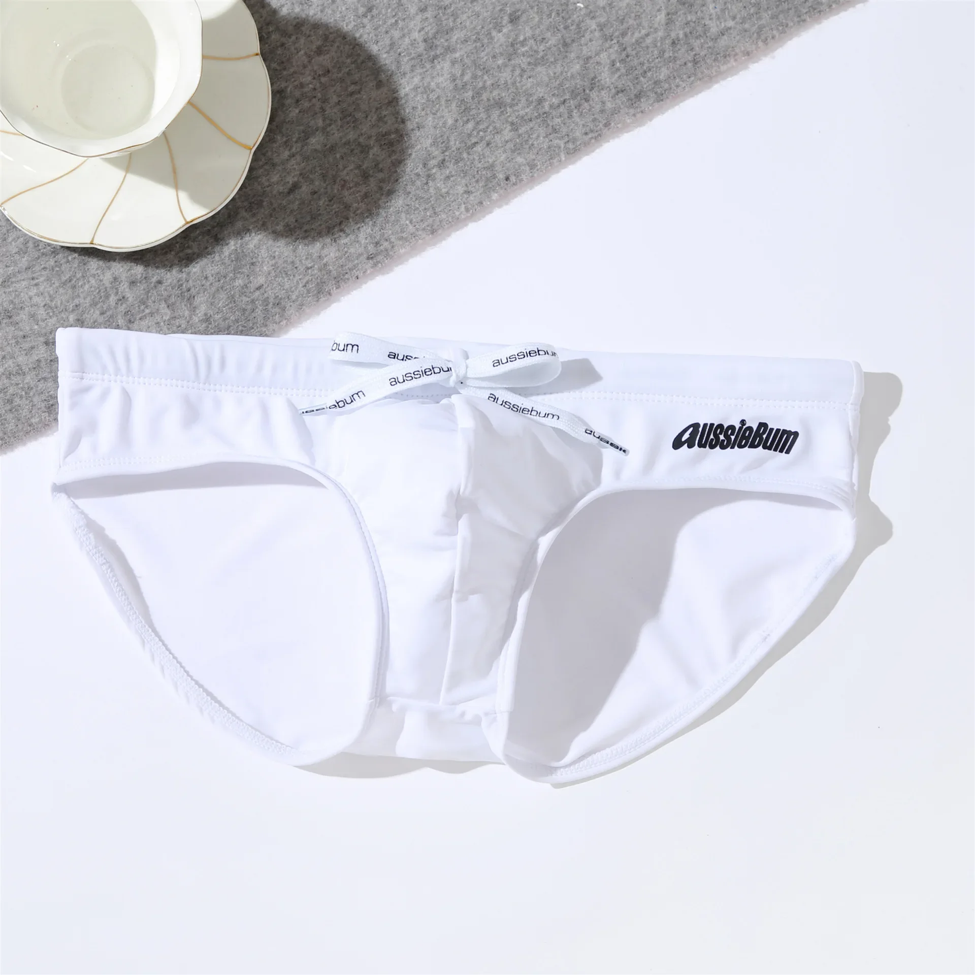 Aussiebum heren lage taille elastische comfort effen kleur trend sexy jeugd driehoekige zwembroek