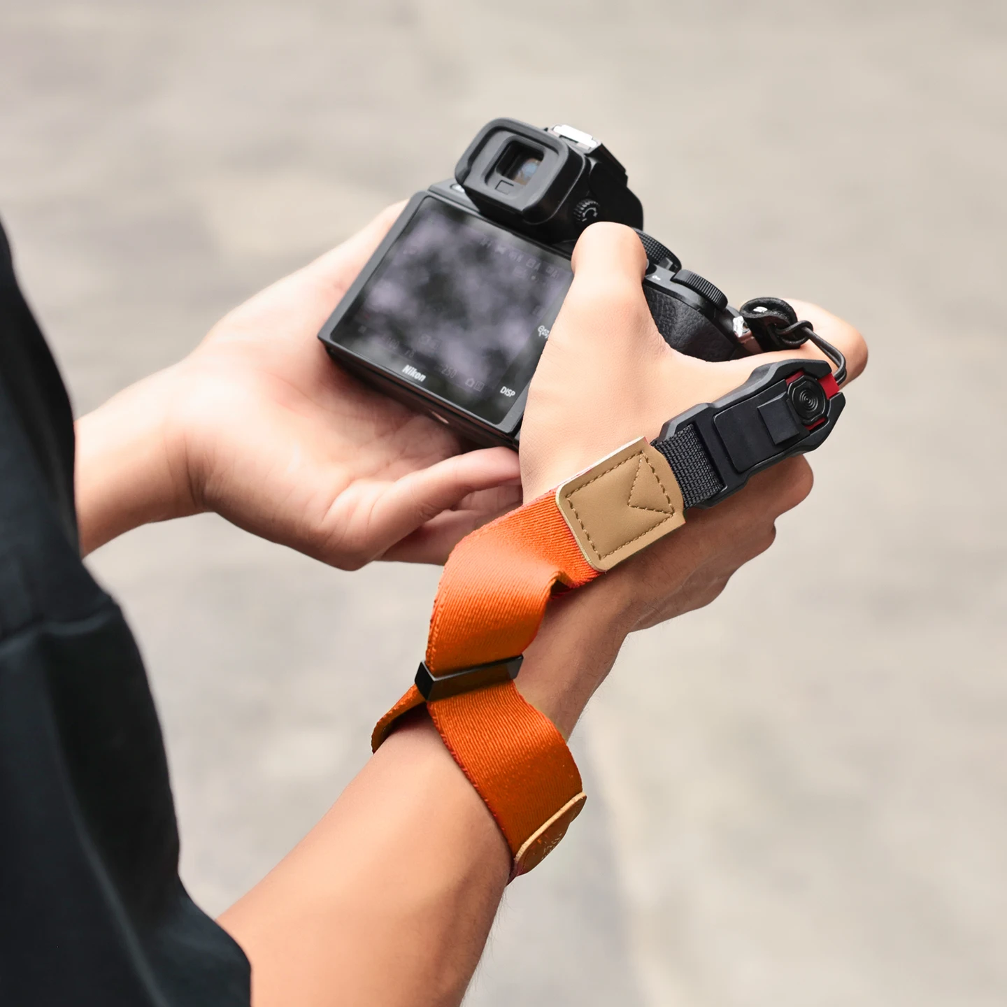 

Camera Wrist Strap Quick Release Suitable for Sony Canon Fuji Panasonic Leica Magnetic Wristband Compatible With PD Accessories