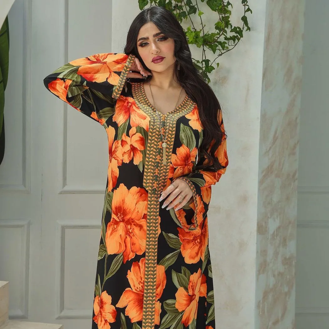 AB2282022 New Long Gown with Black Background and Orange Big Flower abaya Fashion Muslim Women's Dress