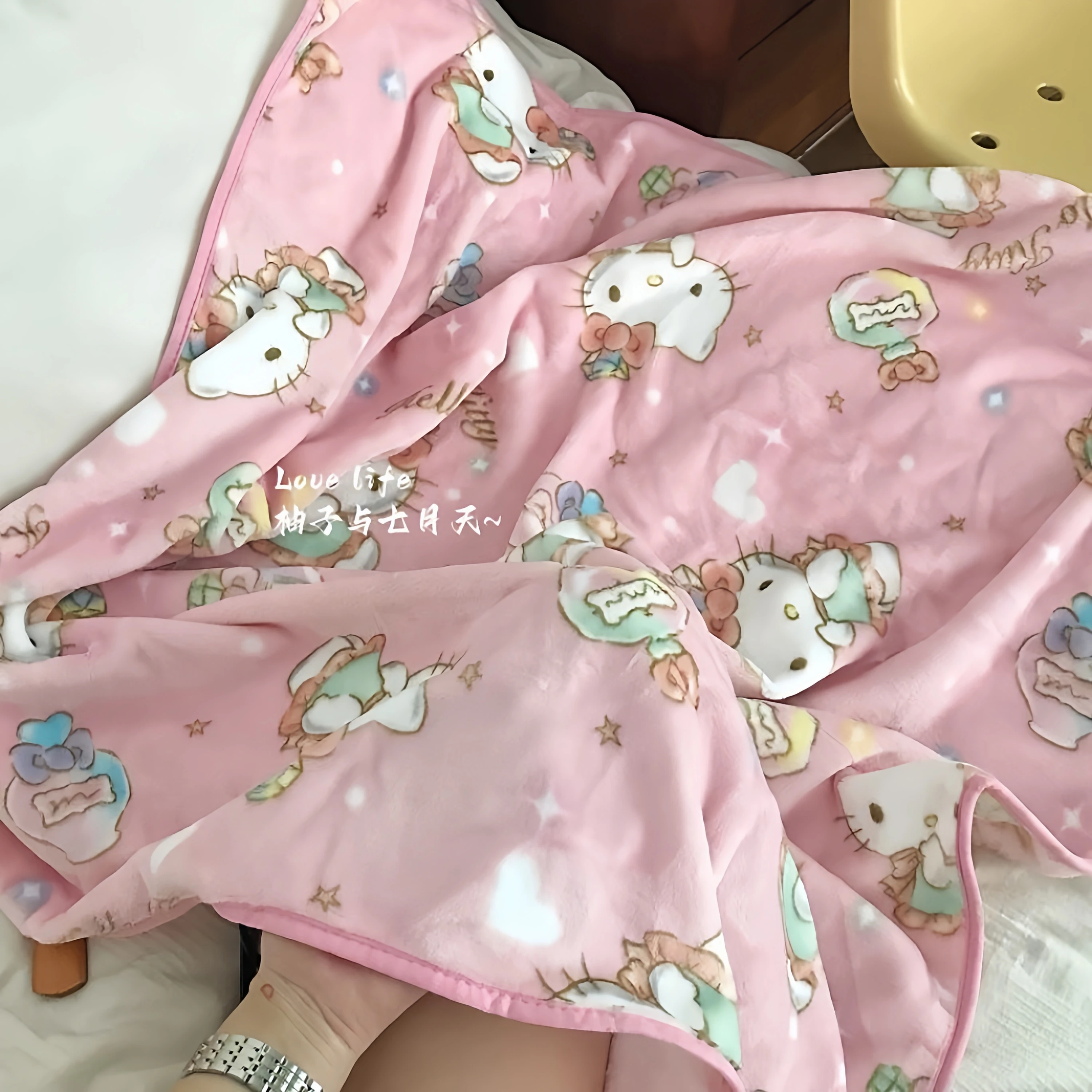 快適なサンリオぬいぐるみハローキティブランケット暖かいフランネルブランケット枕カバー和風パターン印刷ブランケットベッドカバー