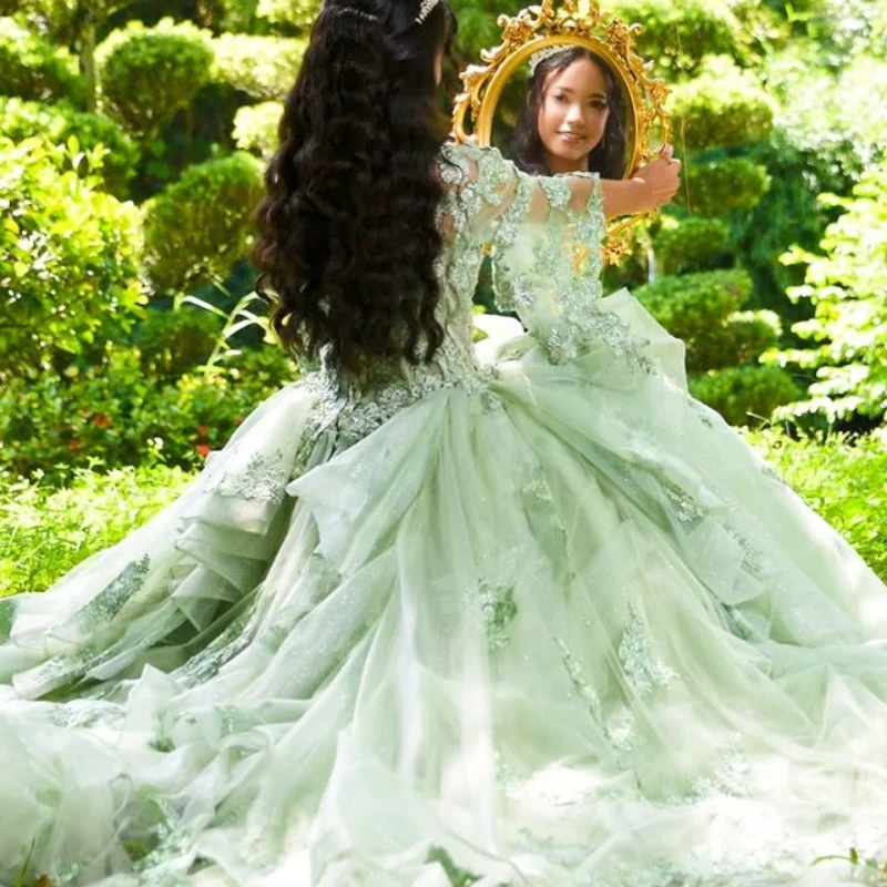 Maßgeschneidertes, schulterfreies Quinceanera-Kleid in Mintgrün mit Paillettenapplikation, Tüll, Spitze, 3D-Blume, Vestidos de 15 Quinceanera