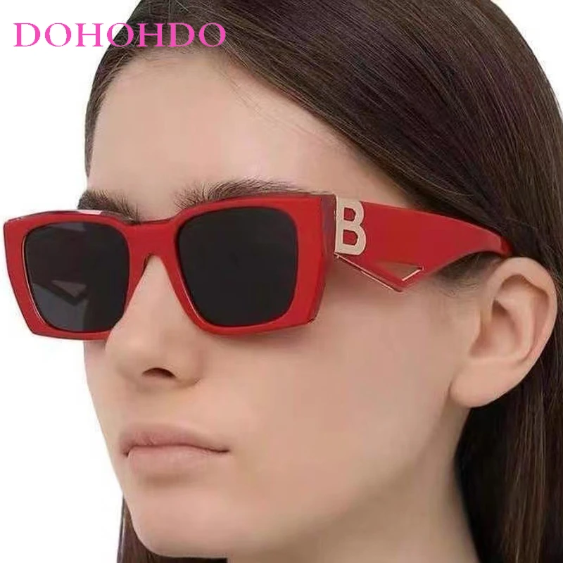 

2025 Luxury Sunglasses Men Women Fashion Small Square Hollow Sun Glasses Female Summer Traveling Driving Shades Eyeglasses UV400