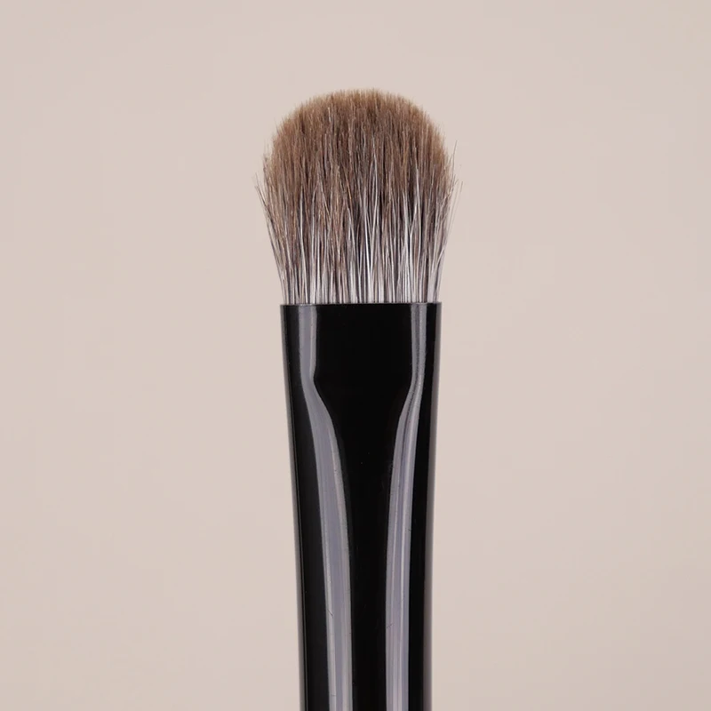 YIZHIBI professional hand-made makeup brush face brush eye brush snow fox hair.