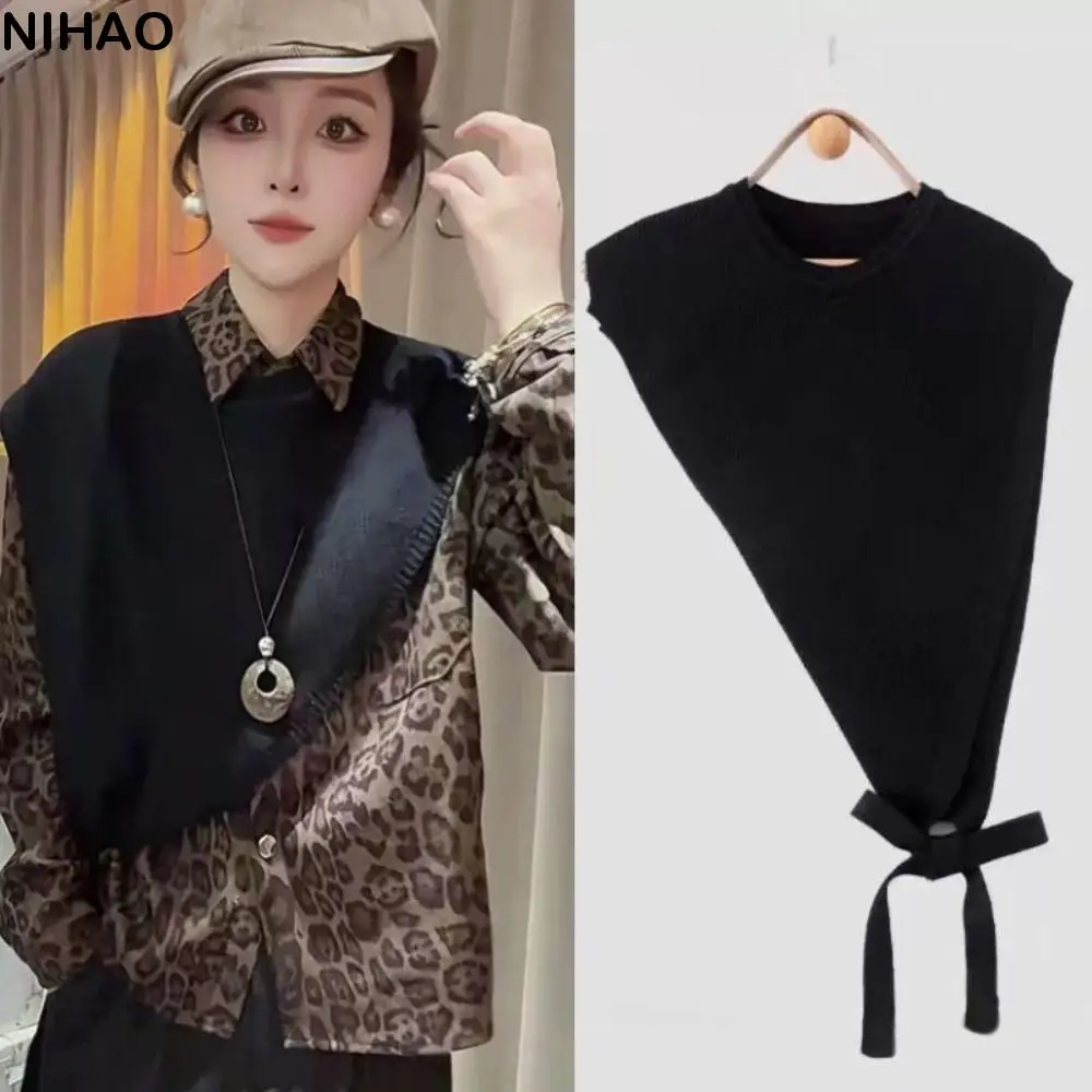 

Solid Color Women's Knitted Shawl Niche Design Vest Retro Crossbody Shawl Beveled Edge Fashion Skew Triangle Shawl