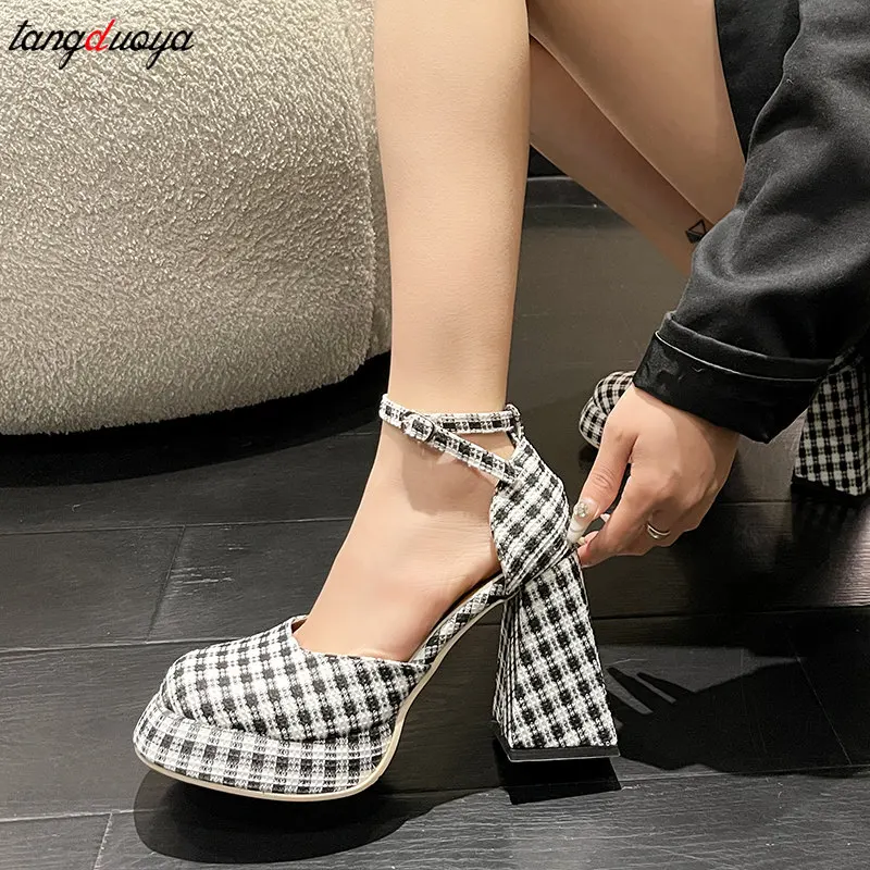 Vintage High Heels Mary Jane Shoes Women 2024 Patent Leather Platform Pumps Woman Elegant Solid Office Heels Thick-Heeled Shoes