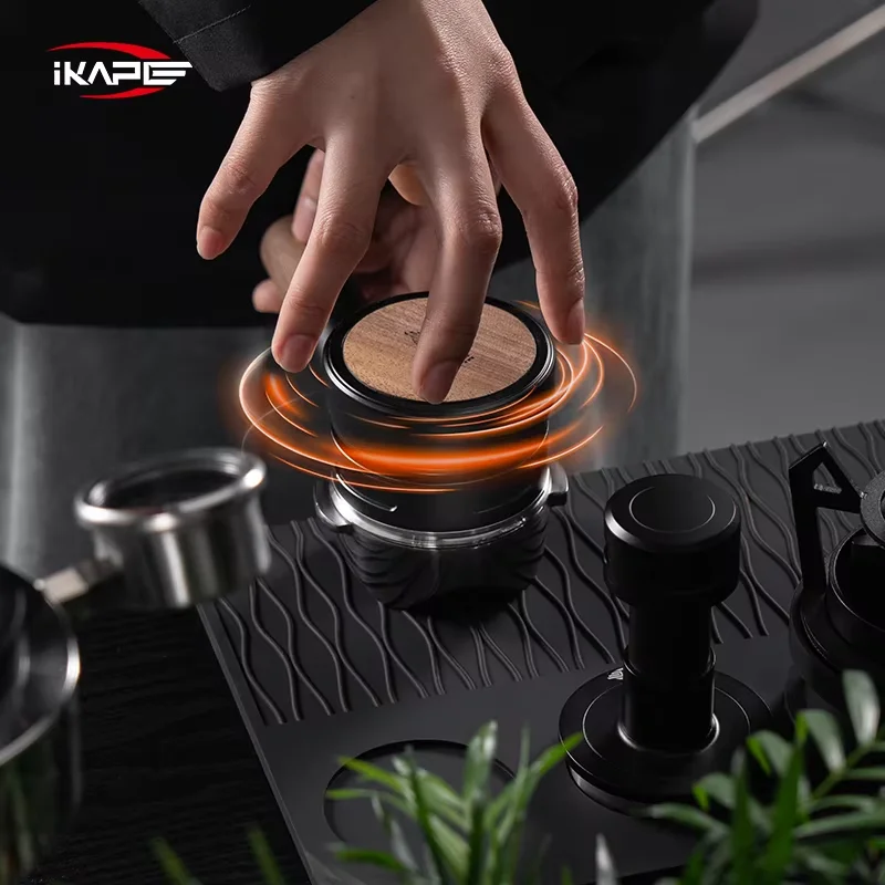 IKAPE موزع جاذبية اسبريسو، أداة توزيع القهوة الخشبية، لمرشح بورتافل بريفيل مقاس 51/54/58 مم باللون الأسود