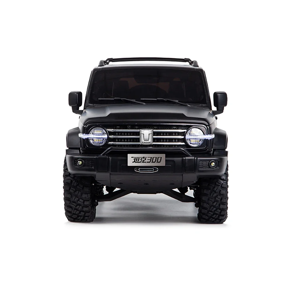 TRACTION HOBBY KM 1:8 TANK300 Symulacja twardej skorupy Wersja 2,4 GHz RTR 1/8 RC Elektryczny zdalnie sterowany model samochodu Gąsienica terenowa