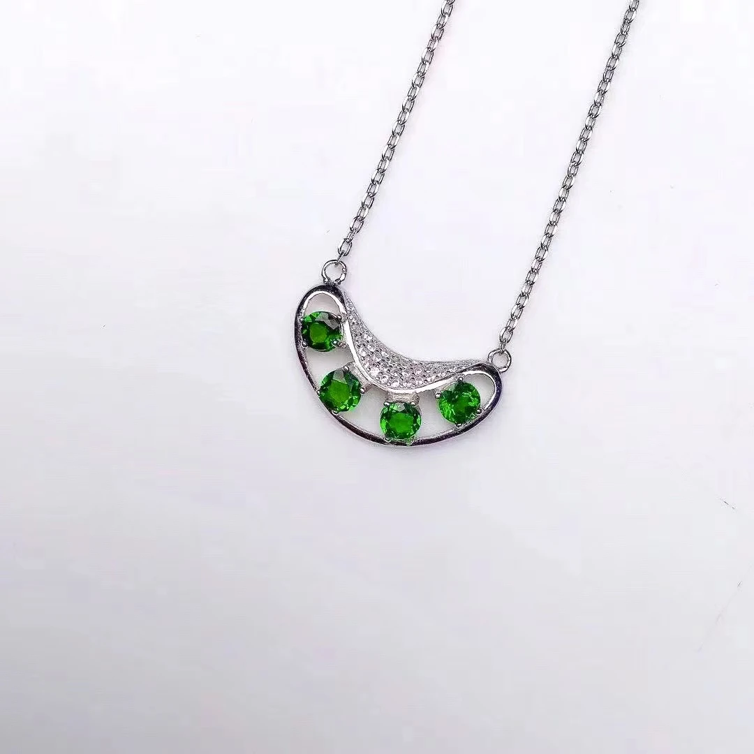 Sterling Silver Diopside Pendant for Party 4mm Natural Diopside Silver Pendant 925 Silver Diopside Jewelry Gemstone Pendant