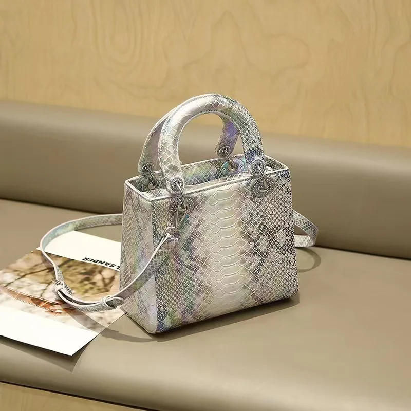 

​ ​ Высококачественная женская сумка из змеиной кожи, новая модная роскошная сумка через плечо, маленькая квадратная сумка для ручной переноски ​ ​