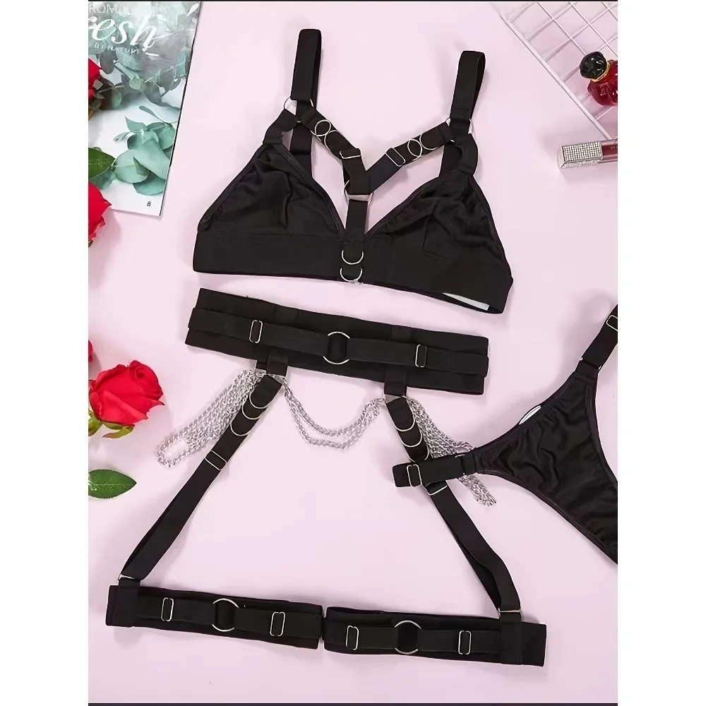 

Four-piece Set of Fashionable and Cute Sexy Metal Chain Gathering
