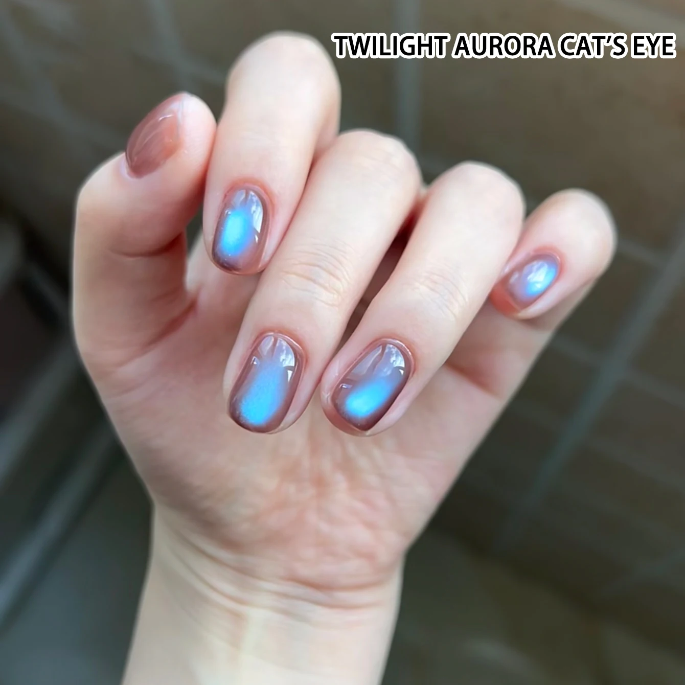 MIANEL Blue-Purple Cat Eye Gel Polish 2026 Autumn/Winter New Arrival, Skin-Brightening Glass Bead Crystal Cat Eye Manicure