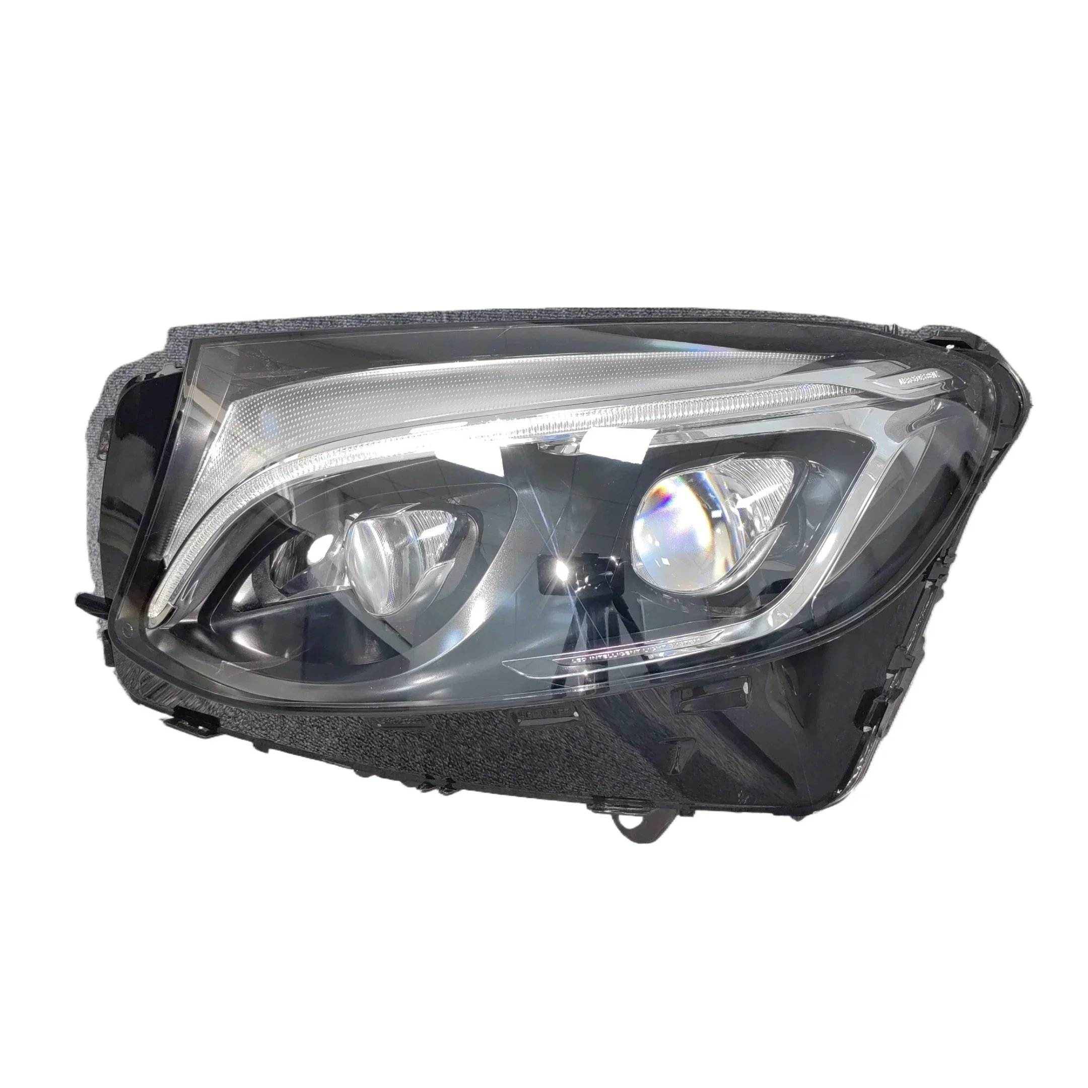 The high-quality and best-selling Mercedes Benz GLC W253 car lighting system LED headlights are suitable for