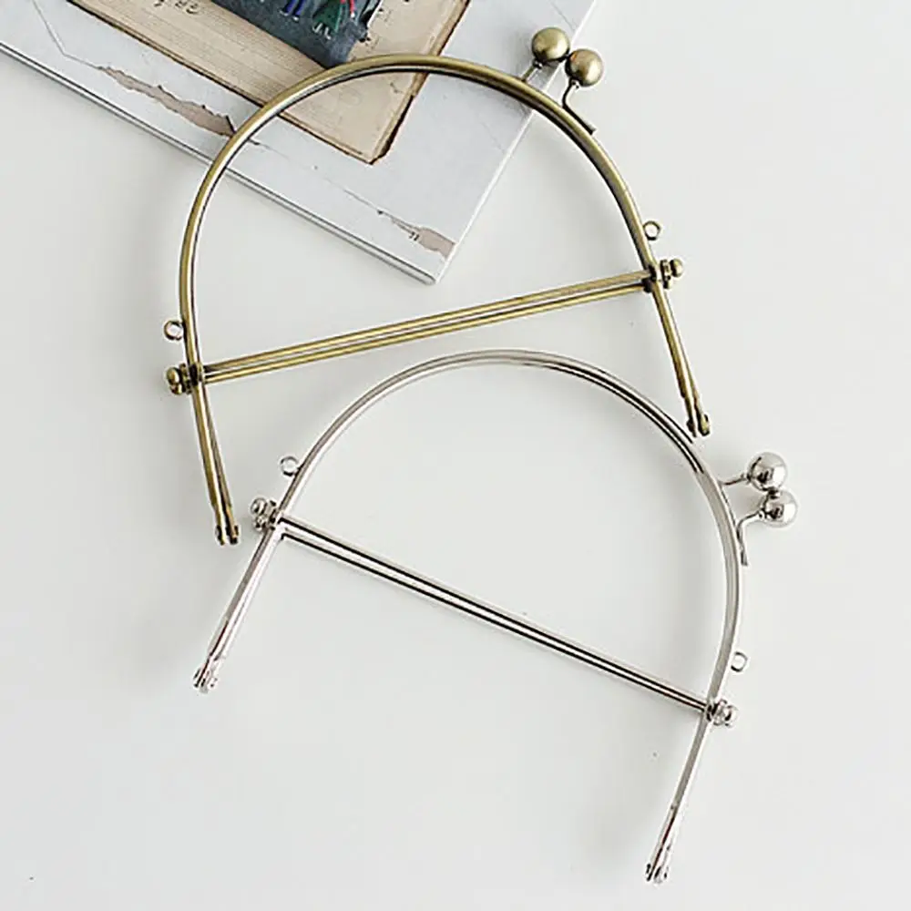 Mini Metal Purse Frame Kiss Clasp Bag Hardware Vintage Bag Kiss Clasp Lock Bag Clasps Handle Bag Accessories