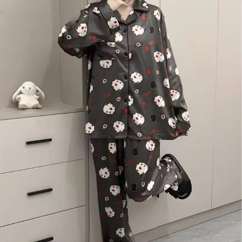 ألعاب ثانوية جديدة من Love and Deepspace Sylus حول بيجامات كرتونية مخصصة ومبتكرة بأكمام طويلة تناسب ملابس المنزل