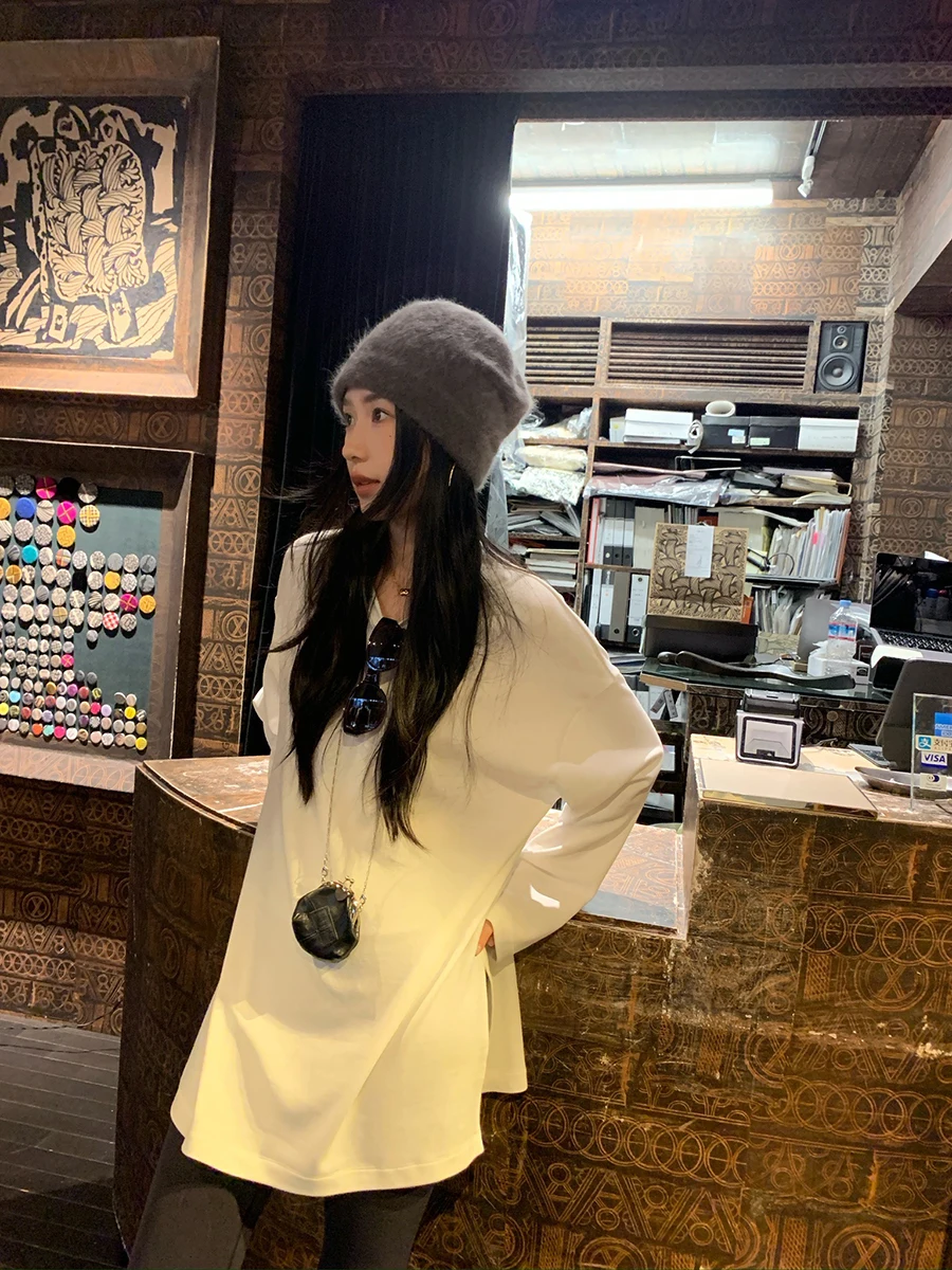 

Isaro Uu Skin-friendly Long Sve T-irt Cotton Wool Lyocell Brued Fabric Chao Slimming Soft Toy Paper Figure Top