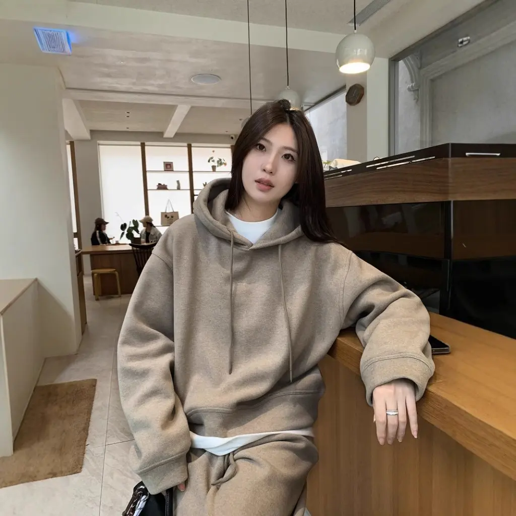 

Женский тяжелый спортивный костюм на флисовой подкладке, комплект из двух предметов Shufulei, теплые прямые брюки на зиму F112502