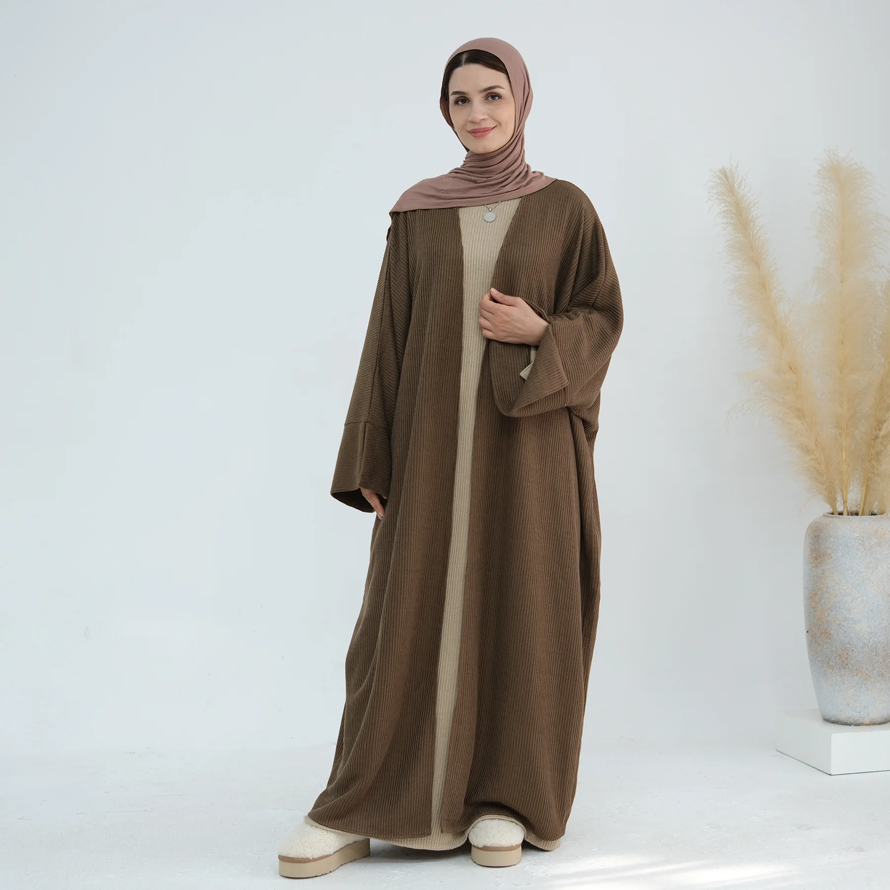 Eid invierno Abaya abierto Dubai lujo grueso tejido suelto suéter Kimono Abayas para mujeres musulmanas Islam Kebaya Kaftan bata Ramadán