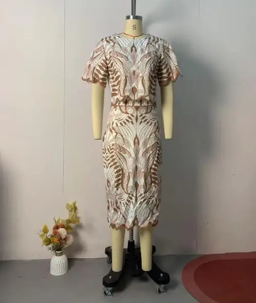 

2025 Summer New Women's Short Sleeve Top & Casual Loose Printed Skirt Set Comfortable Temperament Female Fashion Skirts Outfits