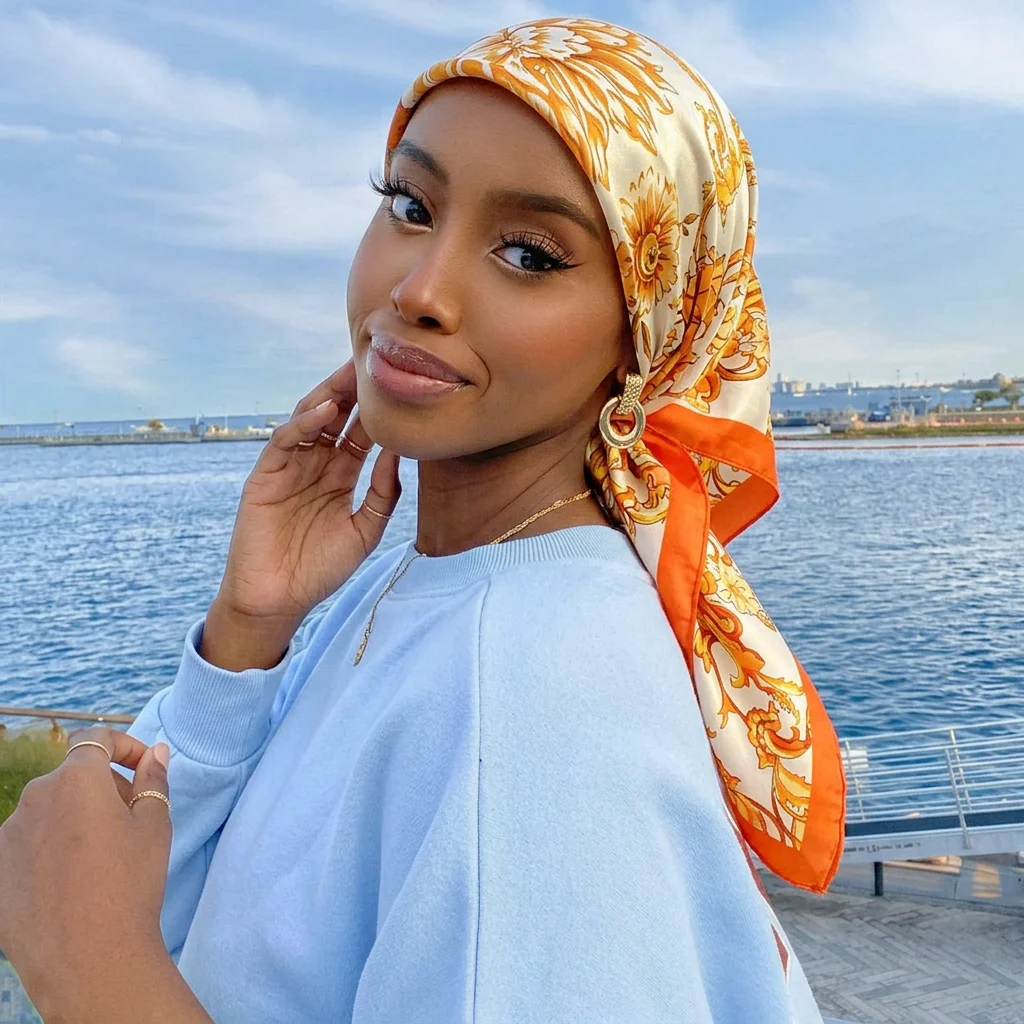 Versatile Satin Silk Square Hijab Women Headscarf Floral Muslim Chinese Style Blue and White Porcelain Printed Square Head Wraps