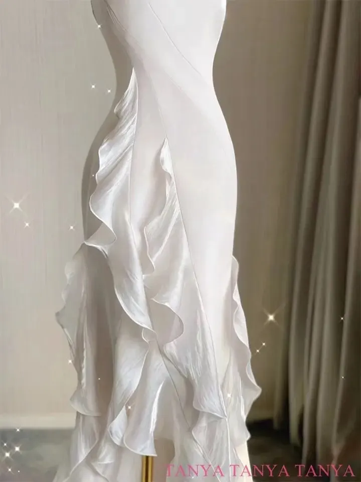 Custom Made  White Backless Ruffles Wedding Dresses Side Slit Forma Bridal Grown