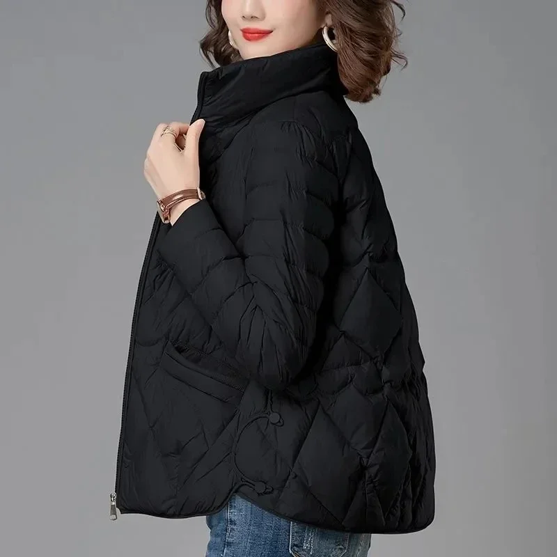 Leichte Daunen Baumwoll jacke Frauen Mäntel 2023 Herbst Winter neue Mutter mittleren Alters Kleidung kurze Baumwoll jacke weibliche Oberbekleidung