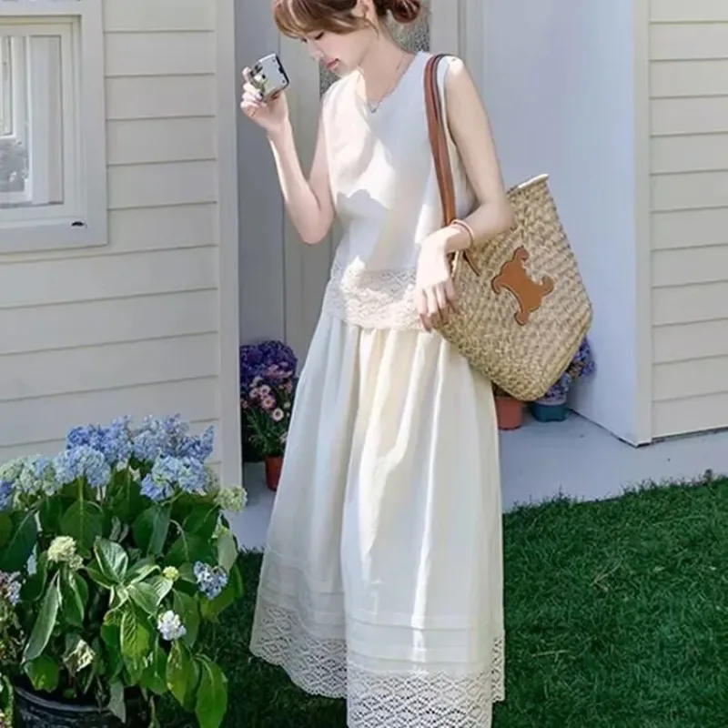 

Women's French Style Lace Trim Vest And Skirt Set Summer Casual 2 Piece Outfit
