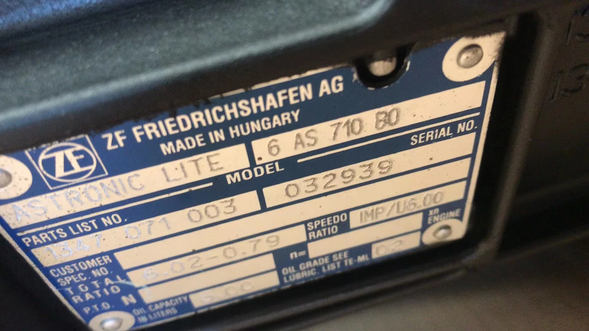 As peças do conjunto da caixa de engrenagens 6AS170 BO