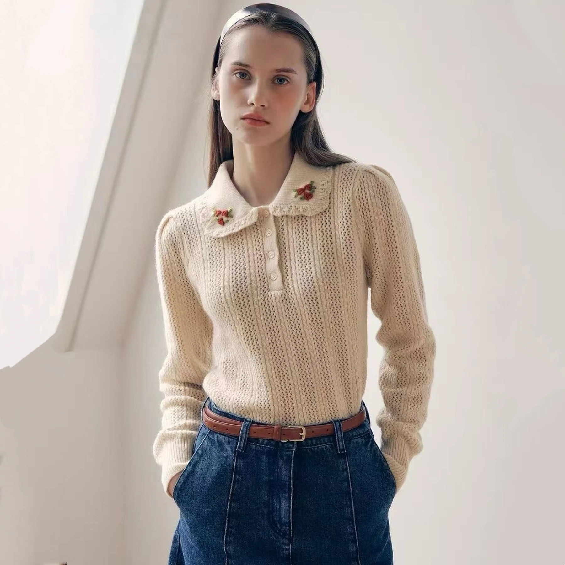 

Rola25 Lemon Cheesecake Long Sve вязаный свитер с вышивкой и выдолбленным воротником, милый антивозрастной осенний модный свитер