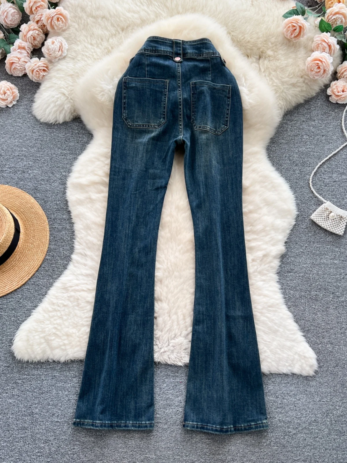 Pantalones vaqueros Retro picantes con diseño Micro acampanado para mujer, pantalones vaqueros versátiles ajustados de cintura alta estilo de Hong Kong para otoño e invierno
