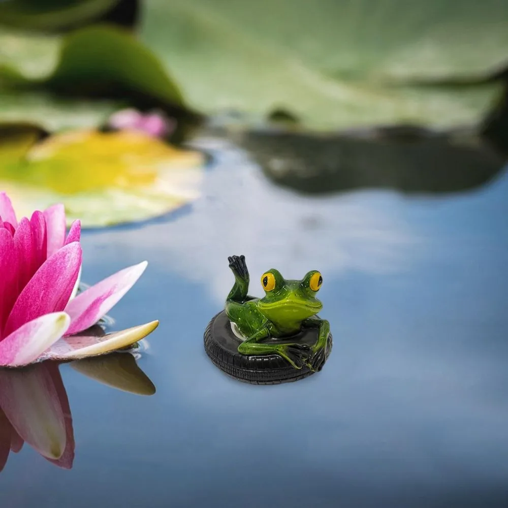 Resin Material Frog Sculpture Waterproof Floating Floating Frog Ornament Durable Build Hand Painted Frog Statue Fish Tank