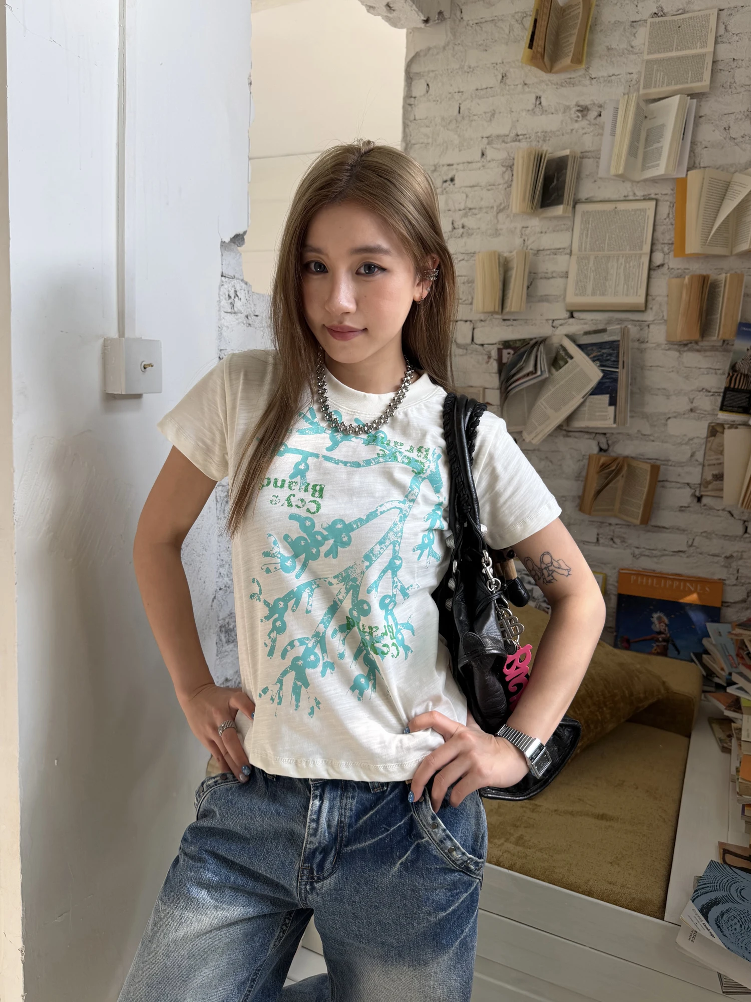 

Новая летняя женская повседневная футболка Chuan Chuan Ye из американского хлопка с круглым вырезом и принтом, приталенная, модная