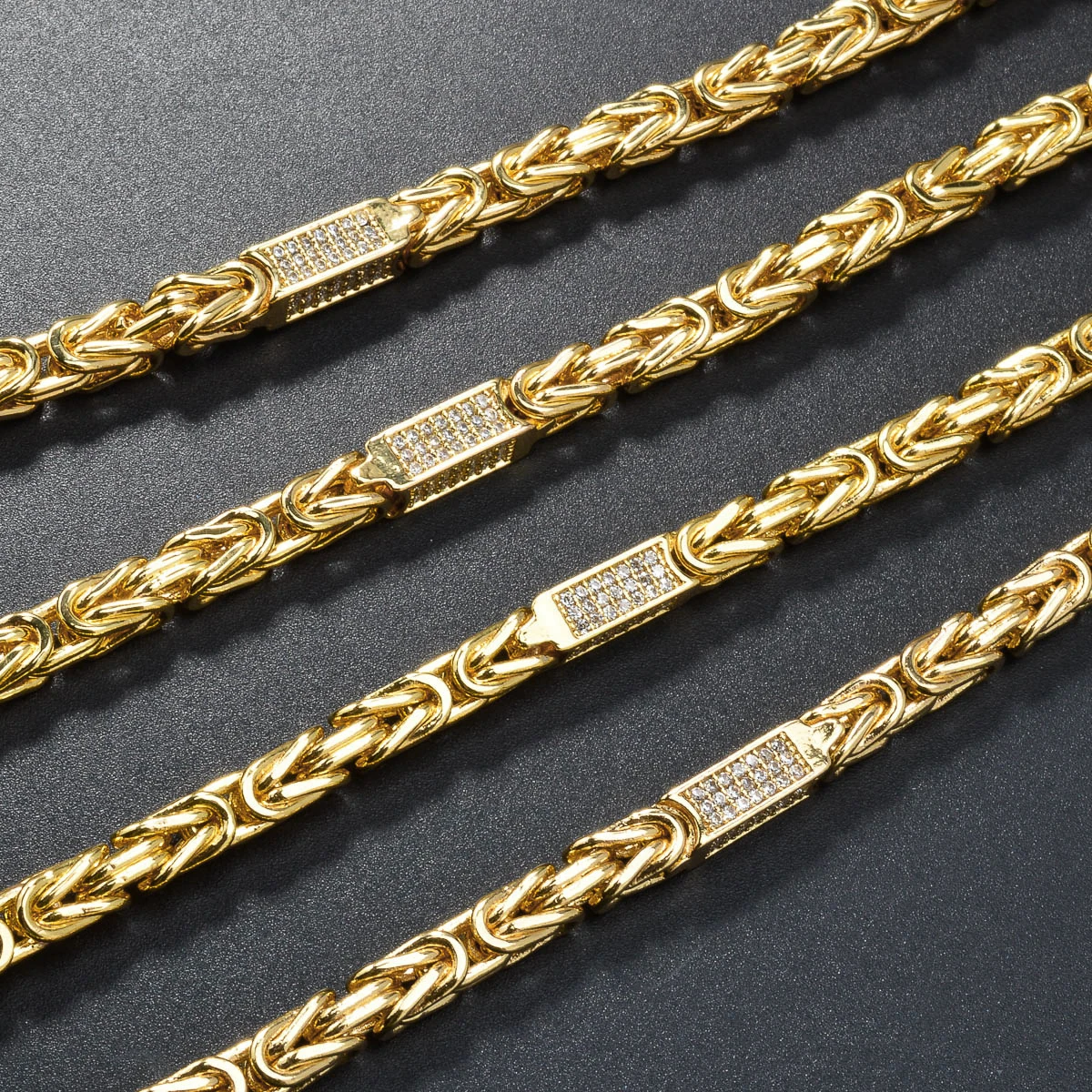 Dubai 18 Karat vergoldete Herren- und Damen-Halskette, mehrschichtig, gewebt, dreidimensionaler Zirkonia, Hip-Hop-Party-Schmuck – Detail 6