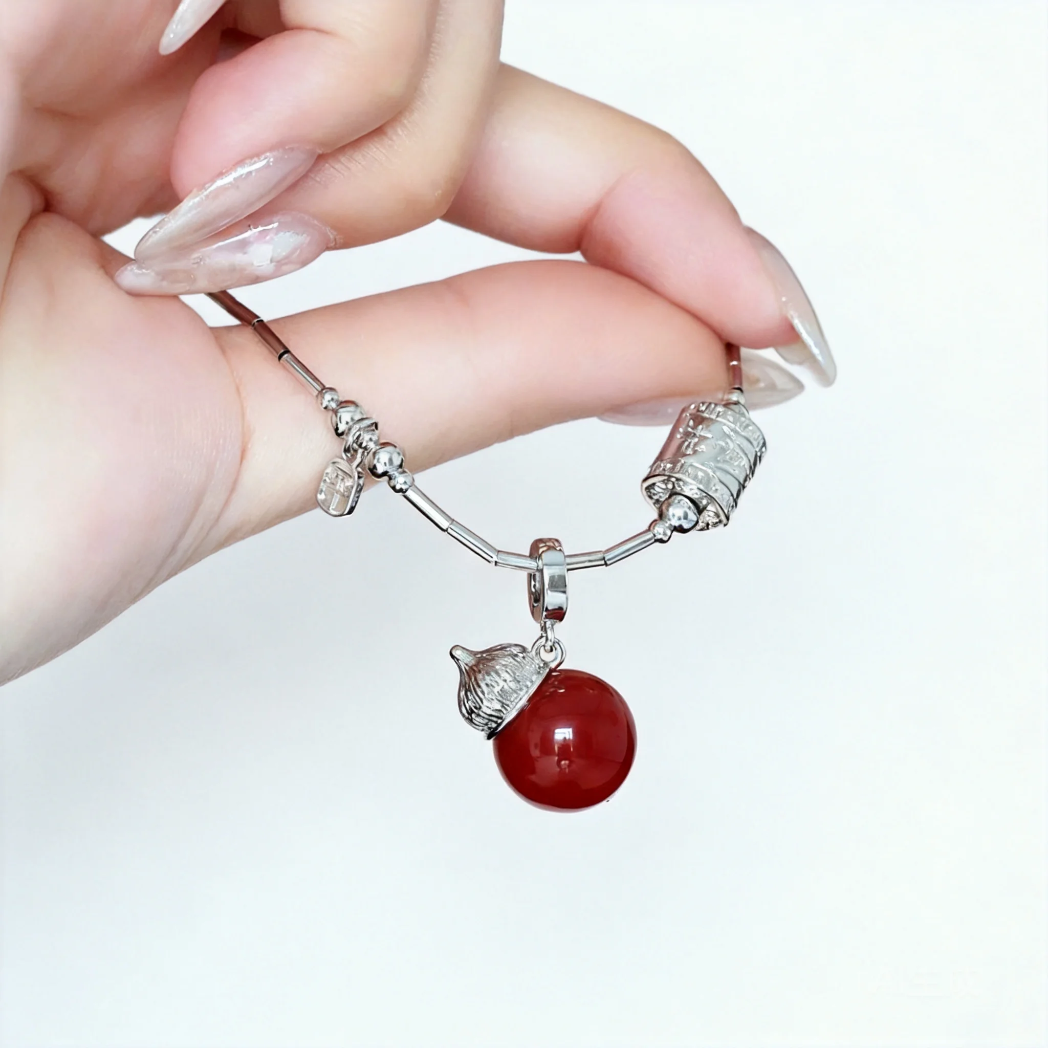 Chinese Style Lucky Blessing Red Agate Gourd Pendant Necklace For Women Vintage Silver Plated Clavicle Chain Attract Wealth Good
