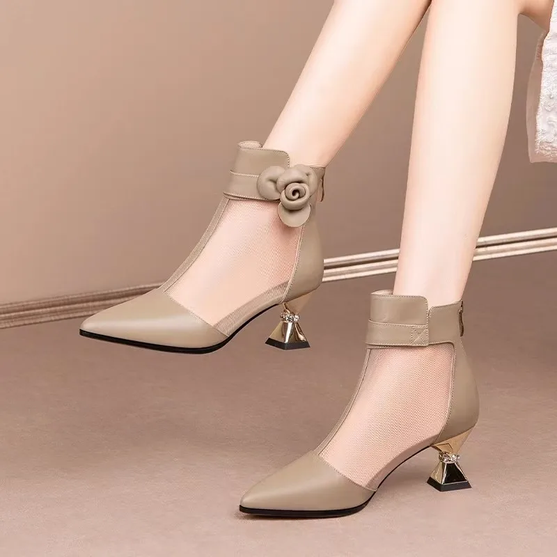 2023 New Thick Heel Women Boots Pointed Toe Retro British Style Sandals Women Mesh Breathable Women Shoes Shoes for Women