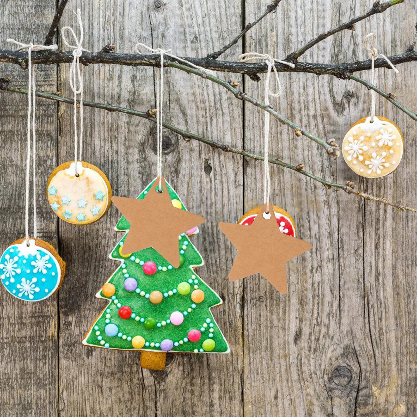 

100pcs Vintage Handmade Kraft Paper Bag Christmas Gift Stickers Durable Labels for Holiday Soap Decoration Star Cutout Name