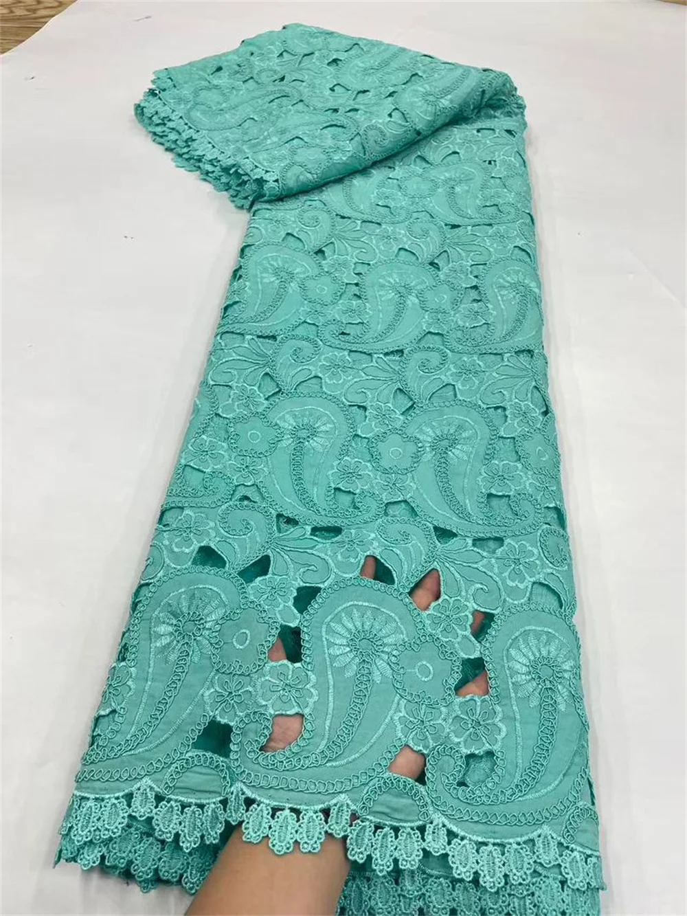 

5-ярдовая кружевная ткань из африканского молочного шелка, водорастворимая, нигерийский гипюровый шнур для шитья, высокое качество, новейший 2025 Hm57-1