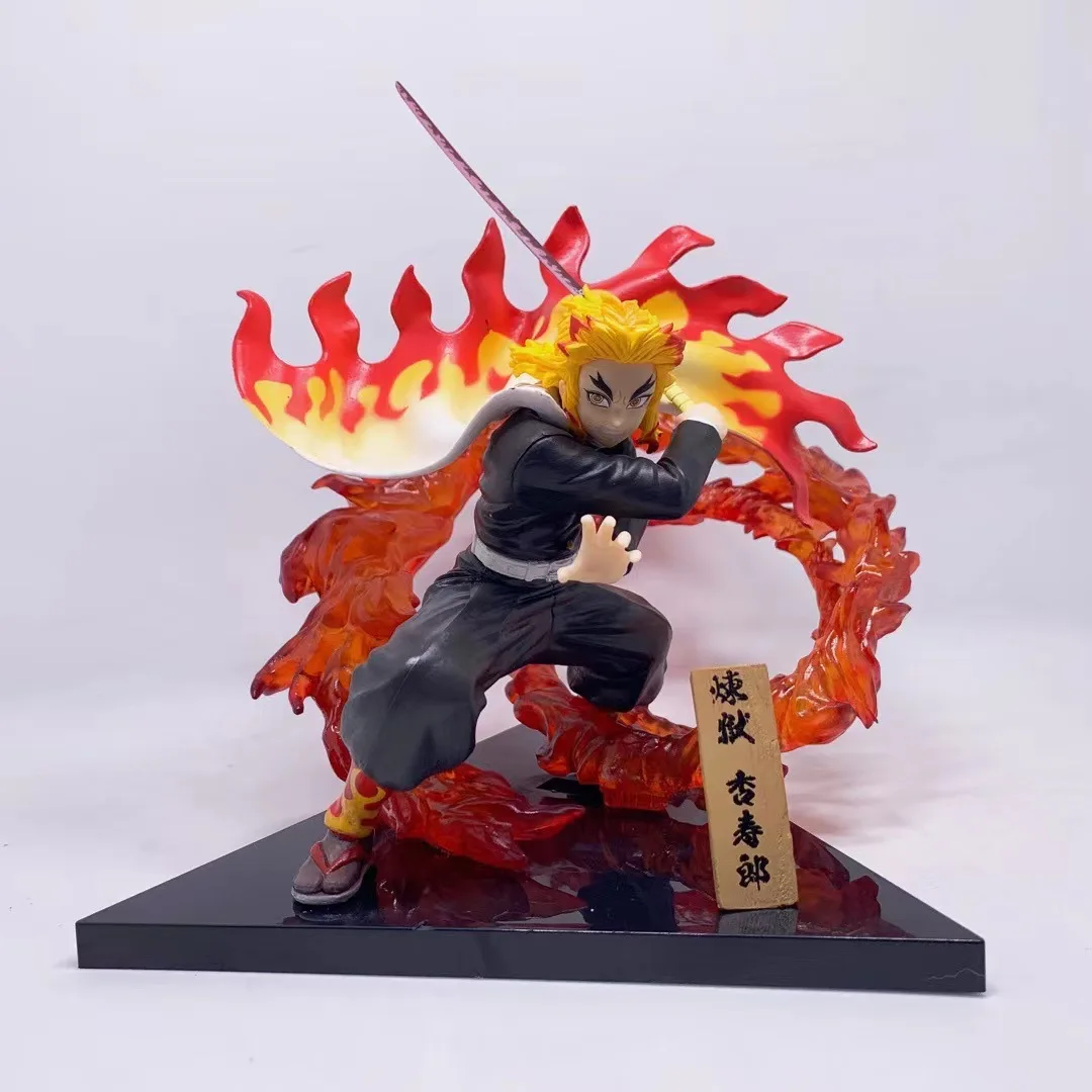 

20cm Demon Slayer Anime Rengoku Kyojuro Combat form Statue model.Pvc GK handmade model Toys Collectible Decoration Desktop Gifts